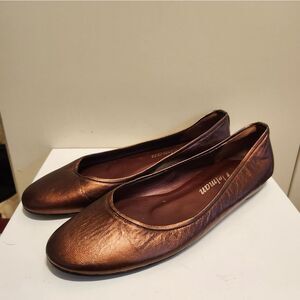 Delman Shoes Metallic Maroon Leather Ballet Flats Sz.8.5 Ret.$175 Made in Spain